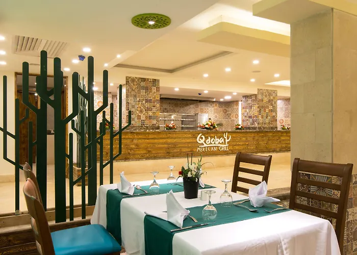 Üdülőközpont Gravity & Aqua Park Sahl Hasheesh Families And Couples Only 5*